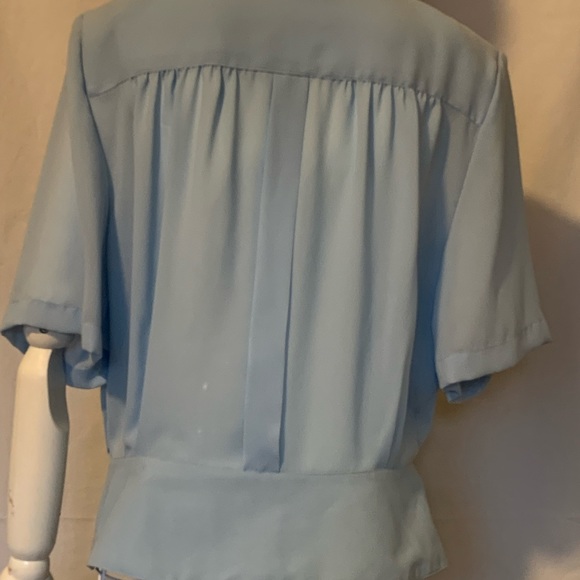 Vintage light blue top with shoulder pads - Picture 2 of 4